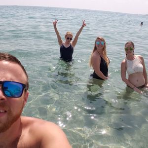 Meet your Posher, Dean